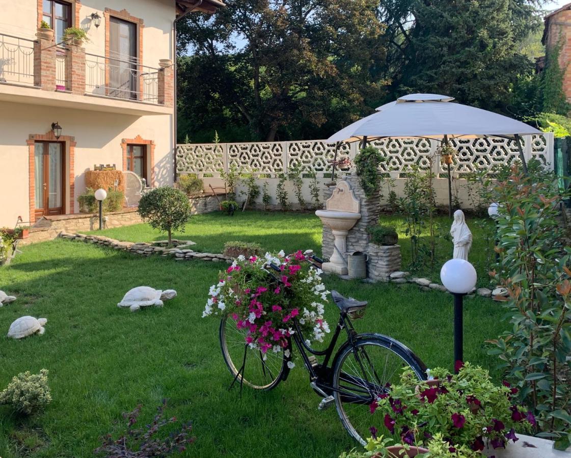 Ca Reginella B&B Diano dʼAlba Kültér fotó