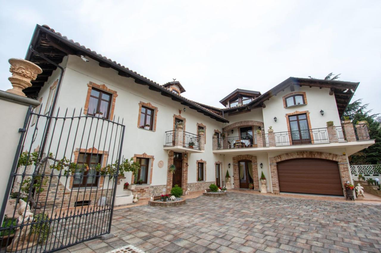 Ca Reginella B&B Diano dʼAlba Kültér fotó