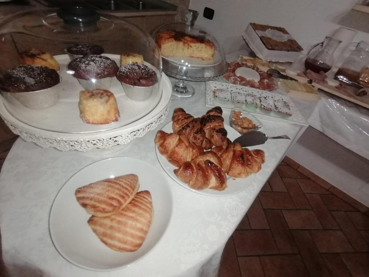 Ca Reginella B&B Diano dʼAlba Kültér fotó